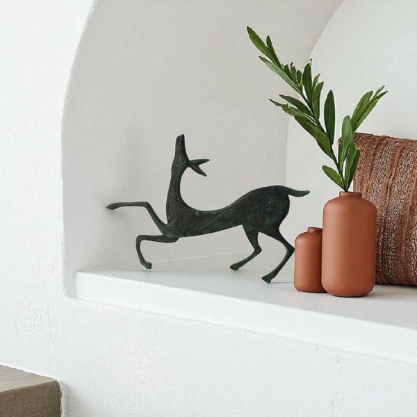 Bronze deer geometric period