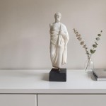 ​Hippocrates – Father of Modern Medicine (26cm / 10.2 in)