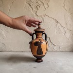 Panathenaic Amphora with Lid – Athena & Runners (22cm / 8.6 in)