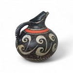 Kamares-Style oinochoe Kamares-Style oinochoe